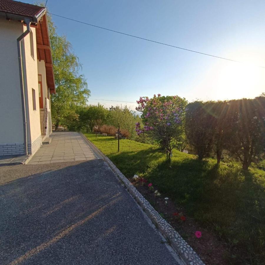 Holiday Home Green Sarajevo Ngoại thất bức ảnh