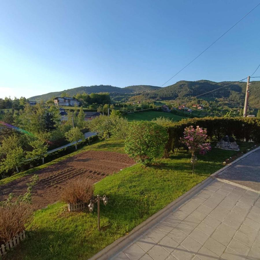 Holiday Home Green Sarajevo Ngoại thất bức ảnh
