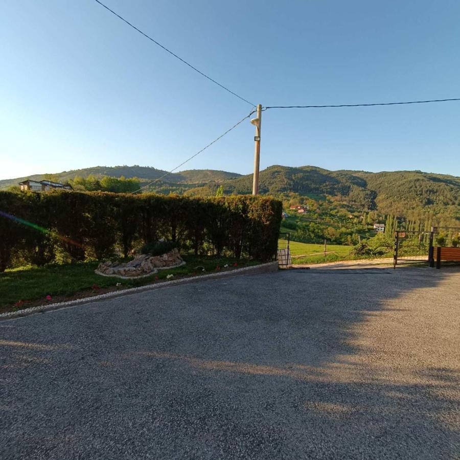 Holiday Home Green Sarajevo Ngoại thất bức ảnh